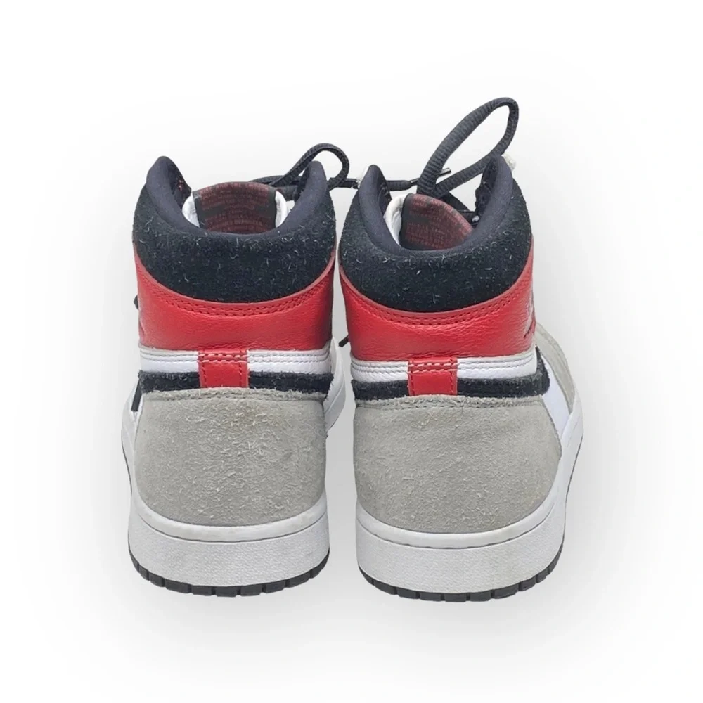 Nike ✔︎ Air Jordan 1 Retro Hi Top Basketball Shoes ✔︎ Light Smoke Grey ✔︎ 40.5